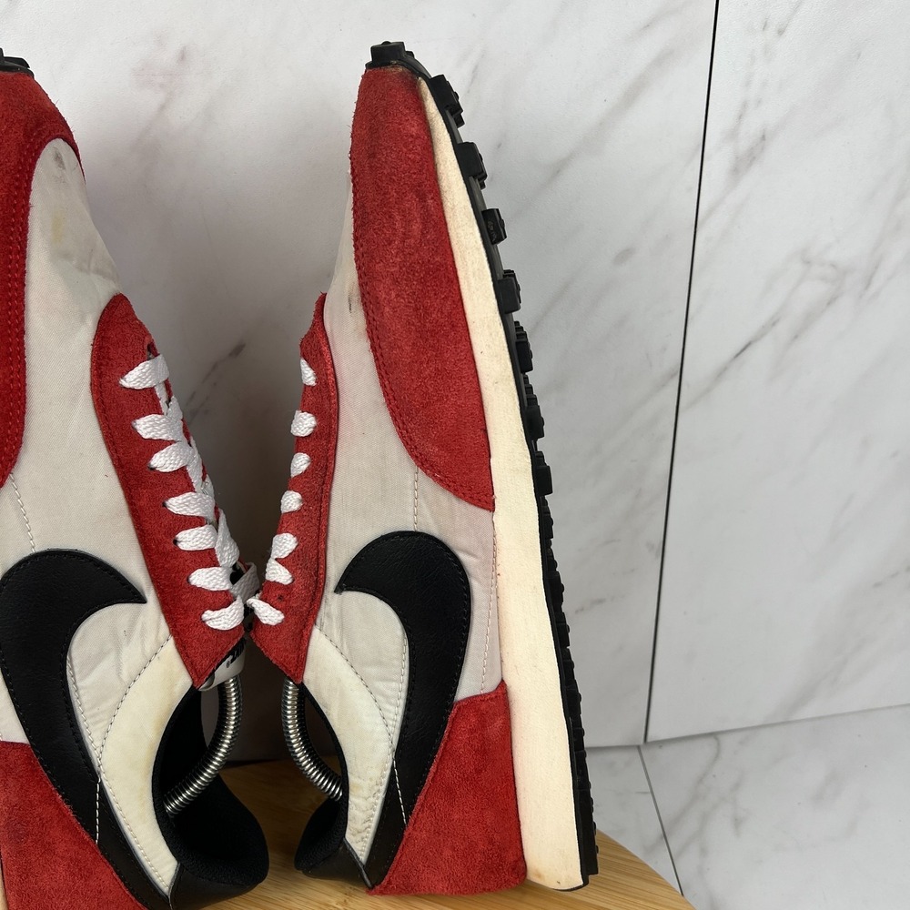Nike Daybreak Mens Size 12 Pure Platinum Red Black Running Shoes DB4635-001 - Picture 6 of 12